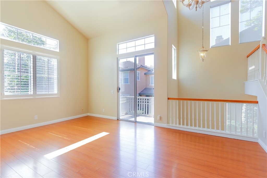 32 Garrison Loop Property Photo 5