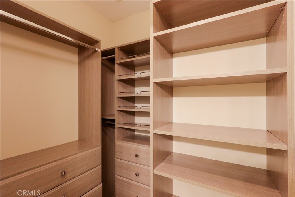 32 Garrison Loop Property Photo 12
