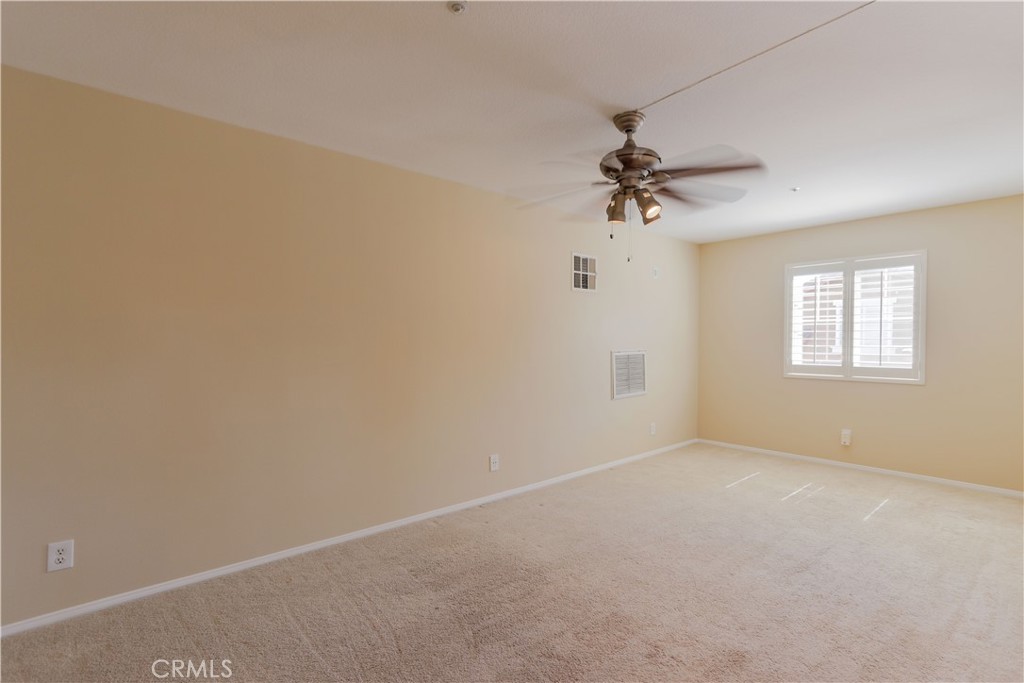 32 Garrison Loop Property Photo 20