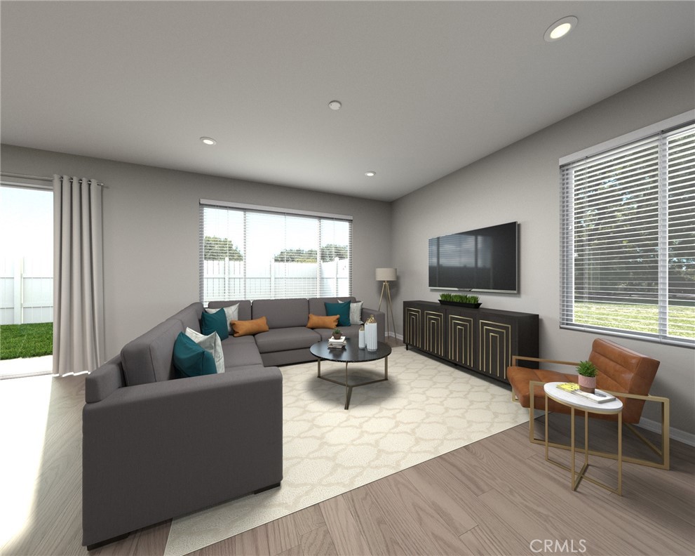2063 Grapefruit Street Property Photo 4