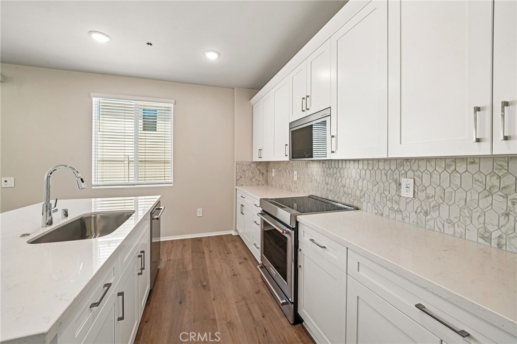 2063 Grapefruit Street Property Photo 12