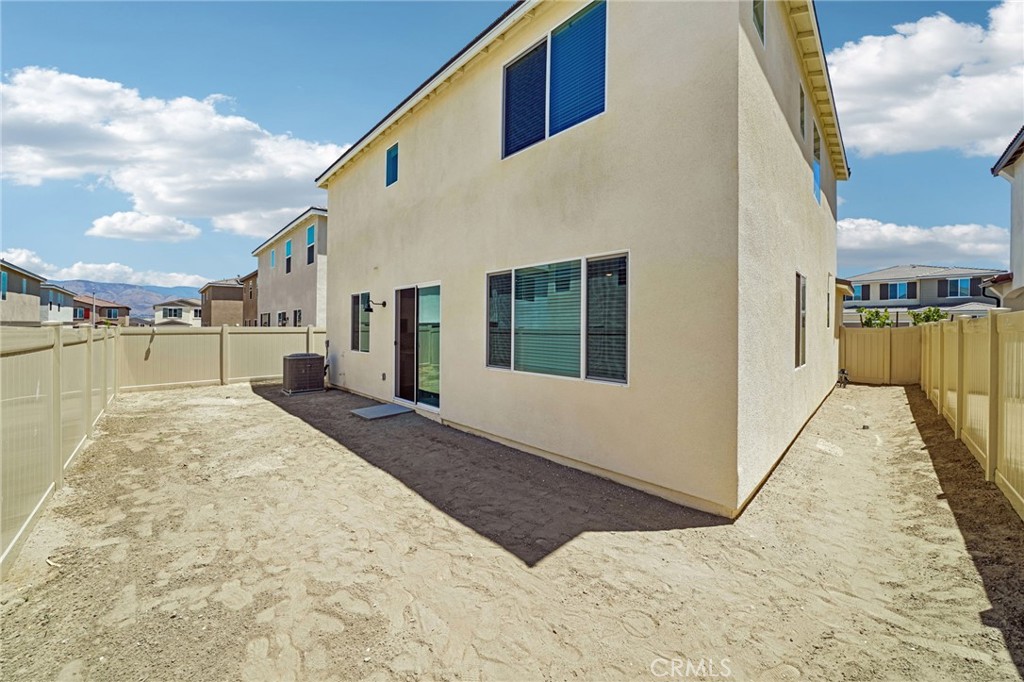2063 Grapefruit Street Property Photo 47