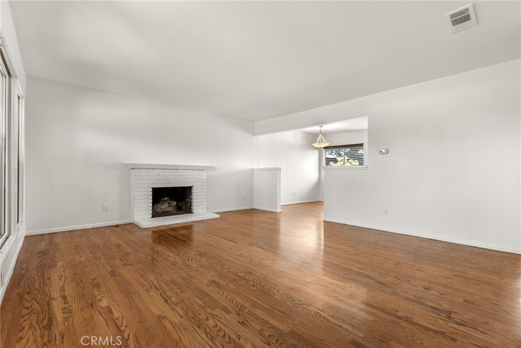 4224 W Ash Avenue Property Photo 8