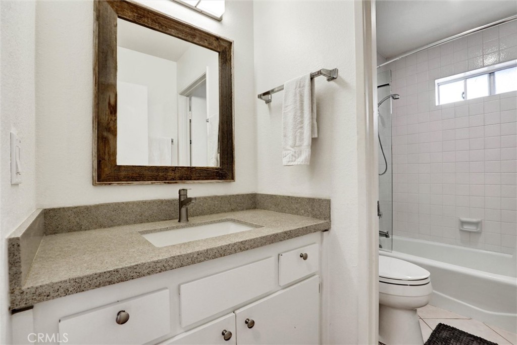 257 Avenida Del Mar 4 Property Photo 6