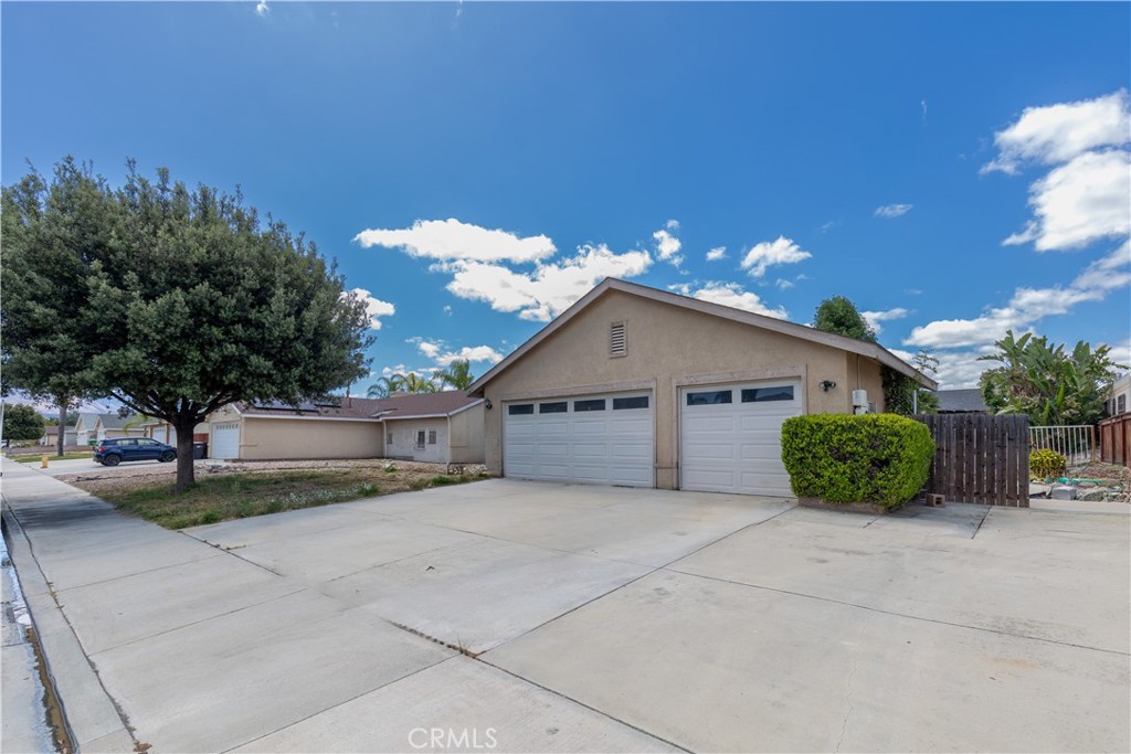 42821 Seal Rock Court Property Photo 22