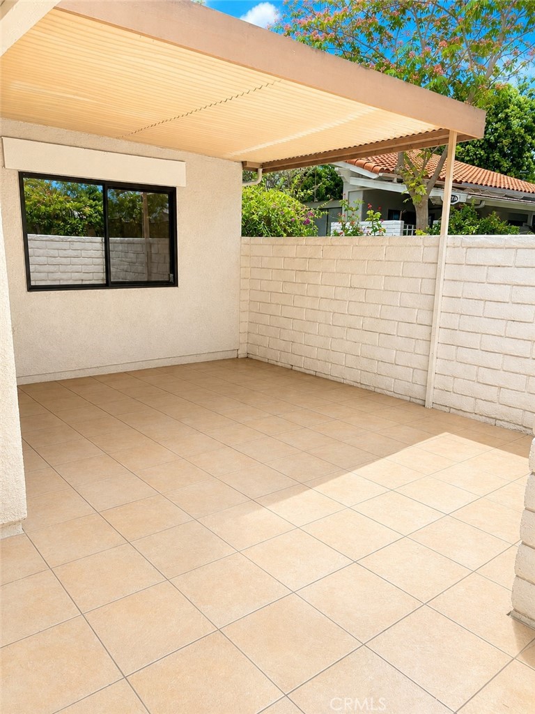 2078 Ronda Granada C Property Photo 2