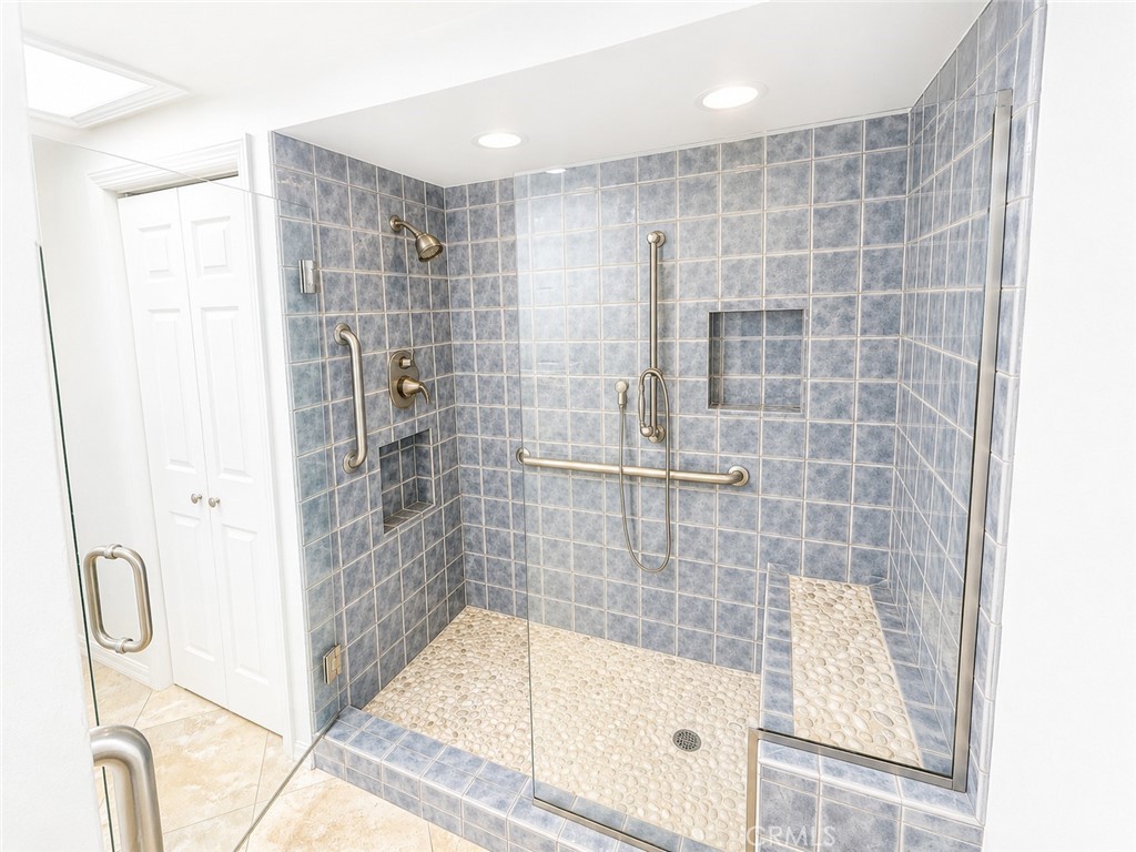 2078 Ronda Granada C Property Photo 10