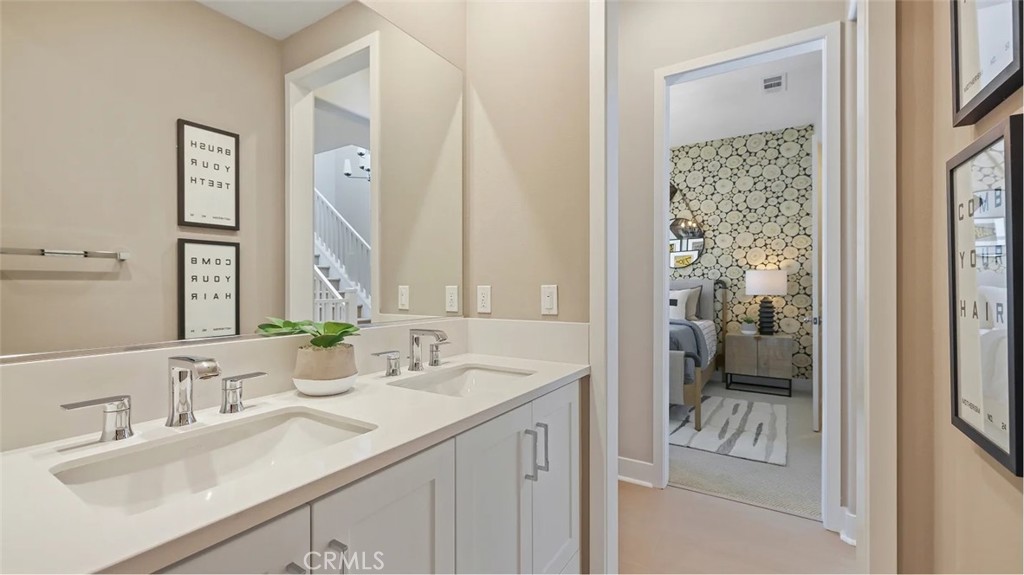 1555 Snowberry Place Property Photo 16