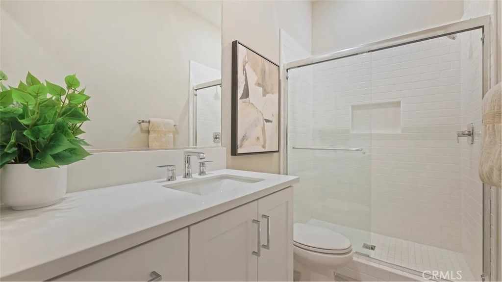 1555 Snowberry Place Property Photo 20