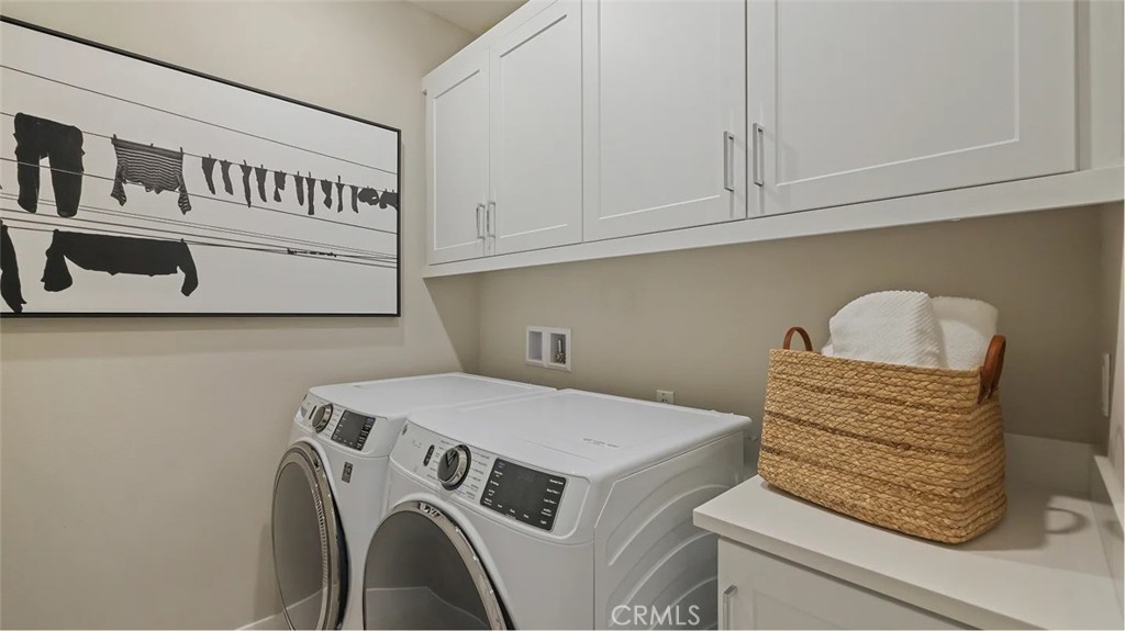 1555 Snowberry Place Property Photo 27