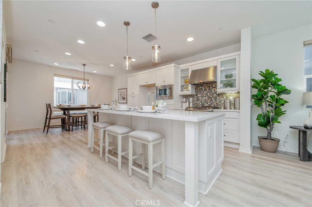 1007 Somerton Property Photo 8