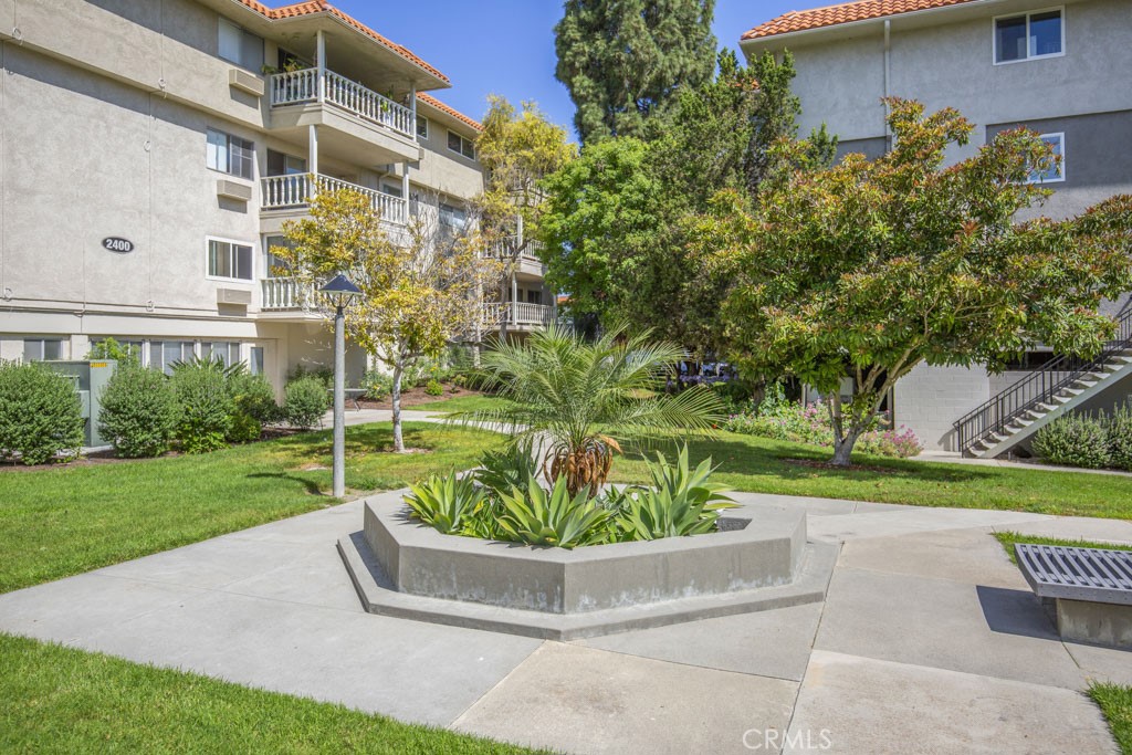2400 Via Mariposa 1a Property Photo 13