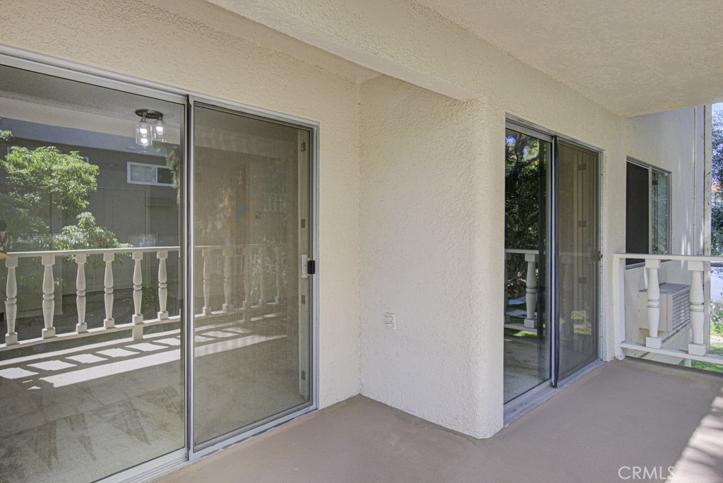 2400 Via Mariposa 1a Property Photo 15