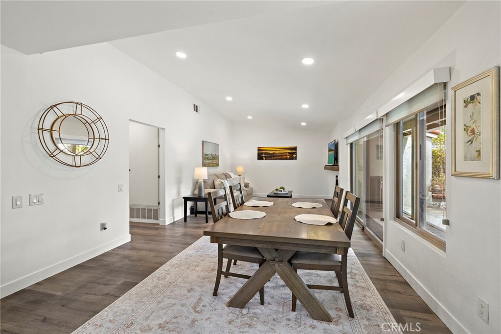 23872 Via Maragall Property Photo 11