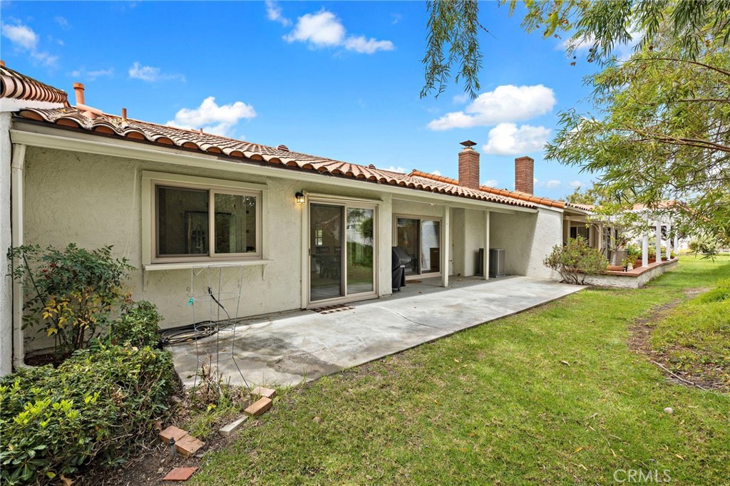 23872 Via Maragall Property Photo 22
