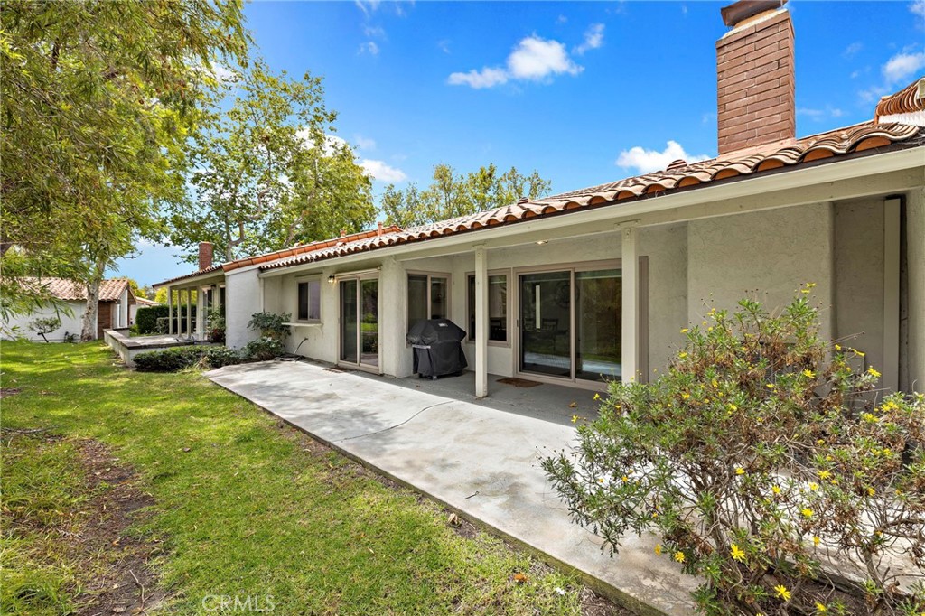 23872 Via Maragall Property Photo 23