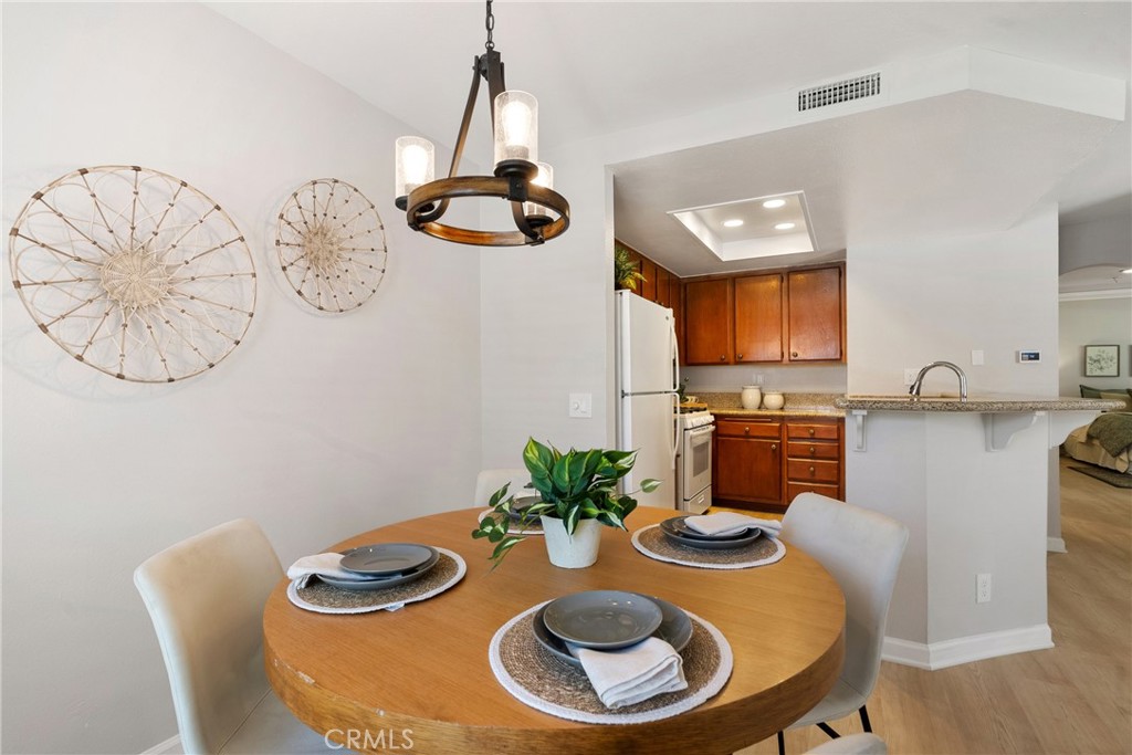 26541 Las Palmas Unit 4 Property Photo 12