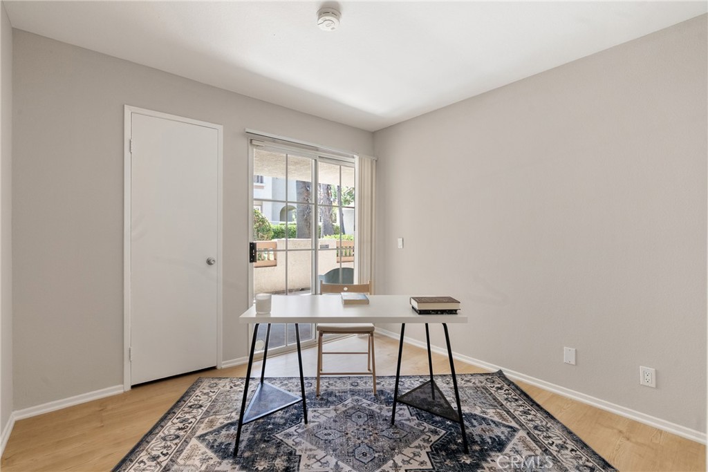 26541 Las Palmas Unit 4 Property Photo 15