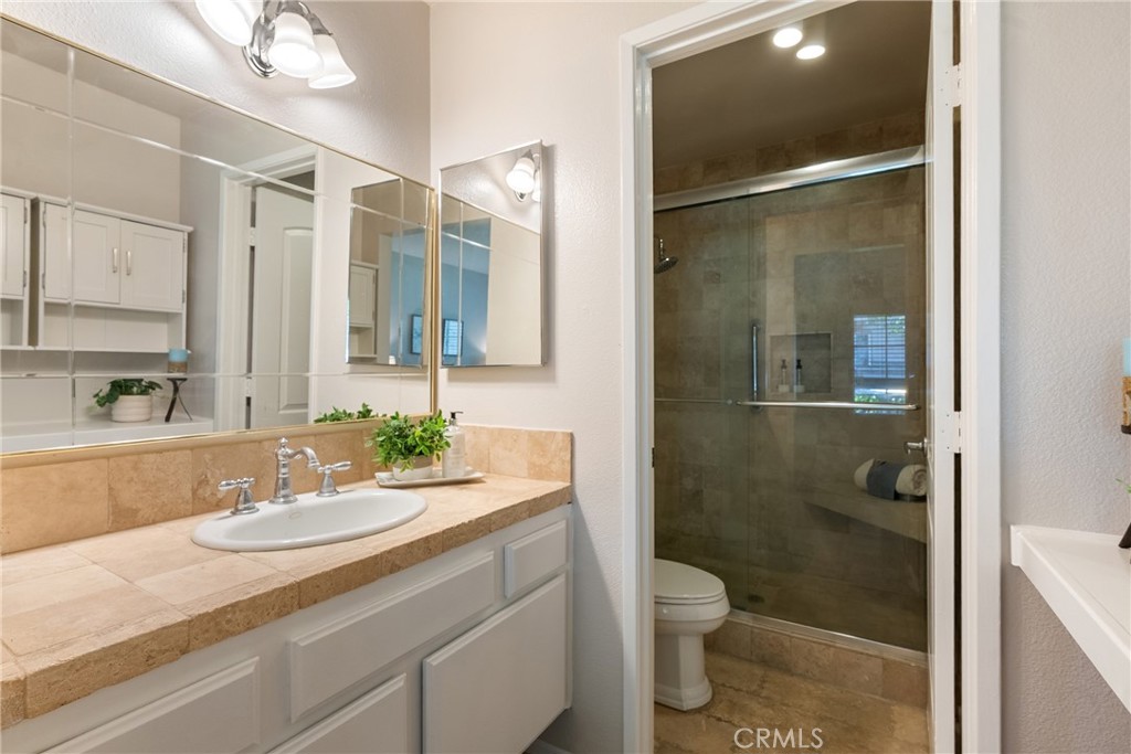 26541 Las Palmas Unit 4 Property Photo 21