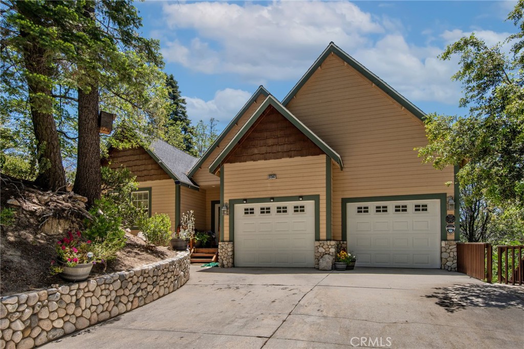 27347 Maplewood Property Photo 1