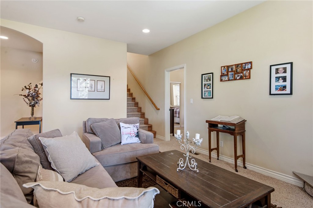 27347 Maplewood Property Photo 20