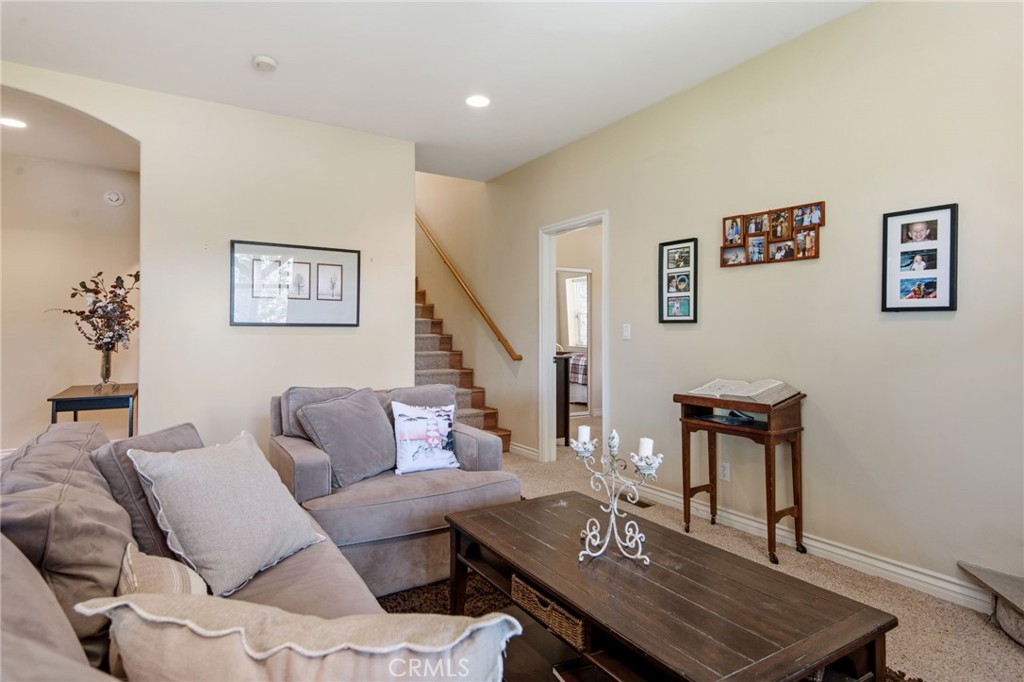 27347 Maplewood Property Photo 20