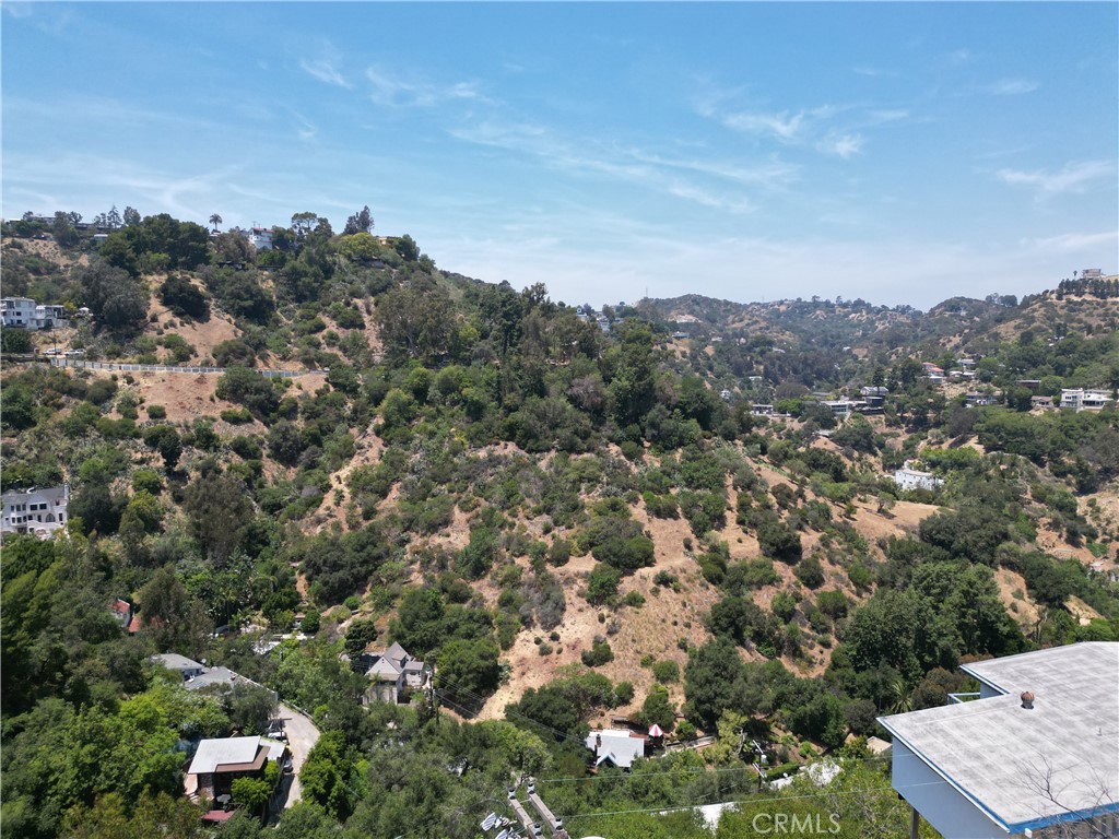 8220 Mannix Property Photo 10