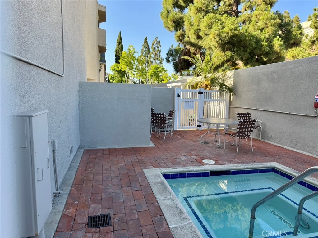 12476 Montecito Road 5 Property Photo 32