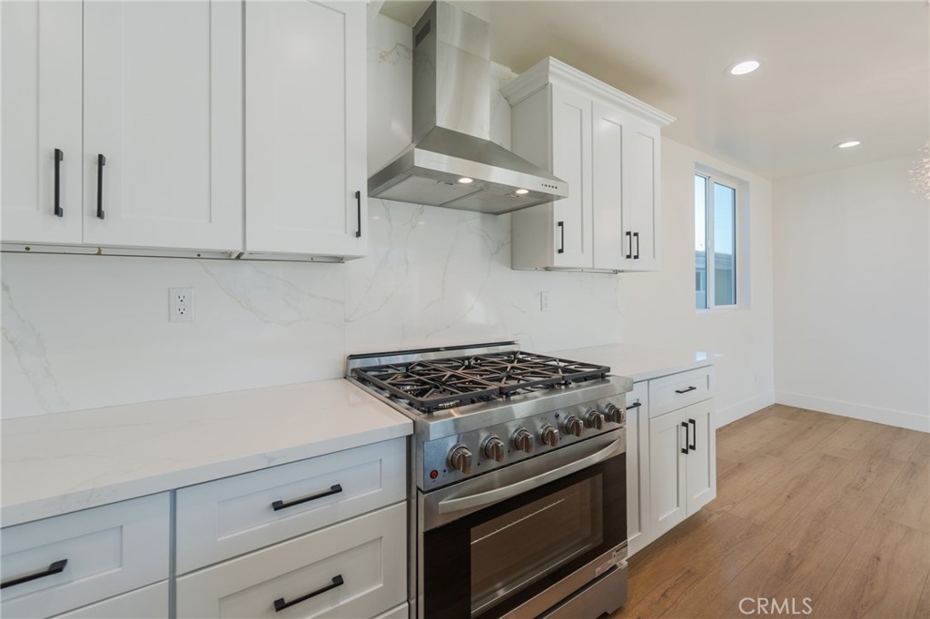 714 N Chestnut Avenue Property Photo 13