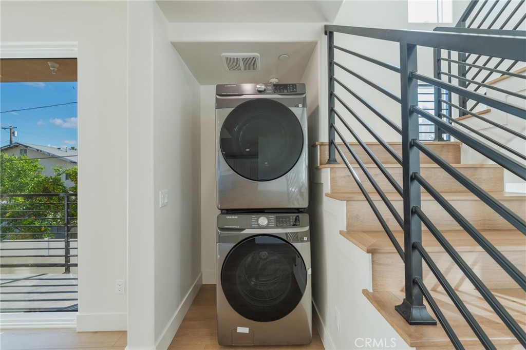 714 N Chestnut Avenue Property Photo 15