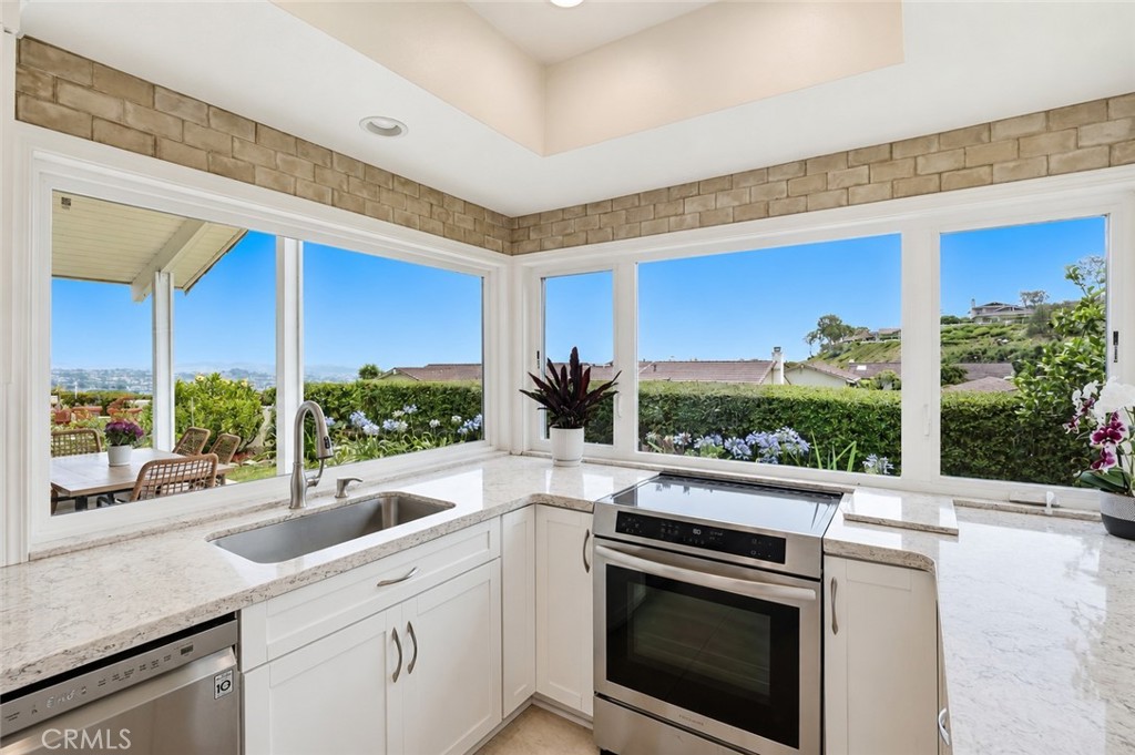 31396 Flying Cloud Property Photo 1
