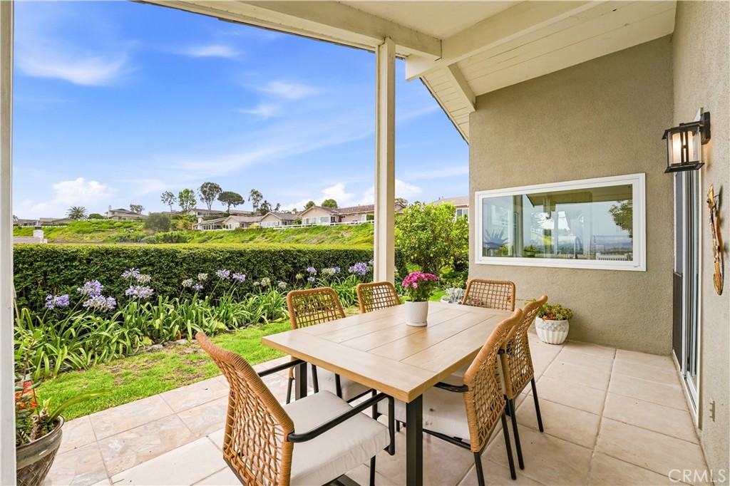 31396 Flying Cloud Property Photo 31