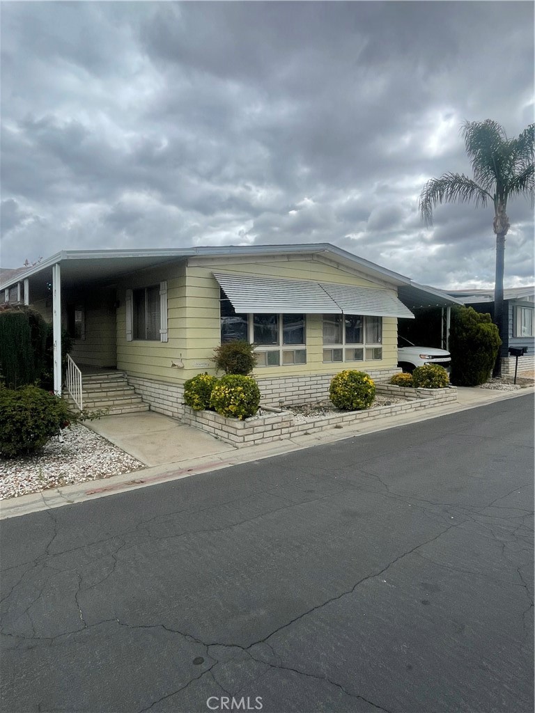 2230 Lake Park Drive 131 Property Photo 2