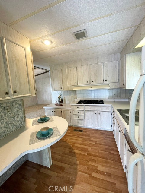 2230 Lake Park Drive 131 Property Photo 11