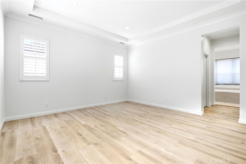 210 Mantle Property Photo 22