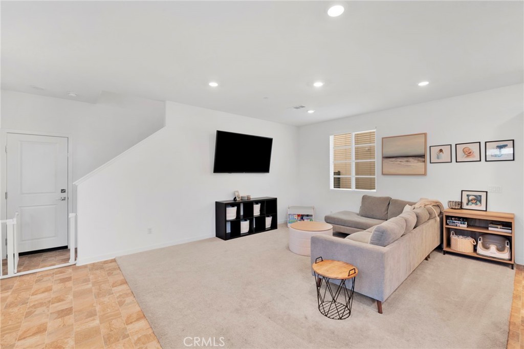 16604 Quince Lane Property Photo 5
