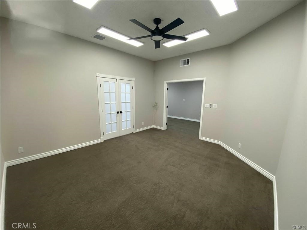 114 N Harbor Property Photo 5