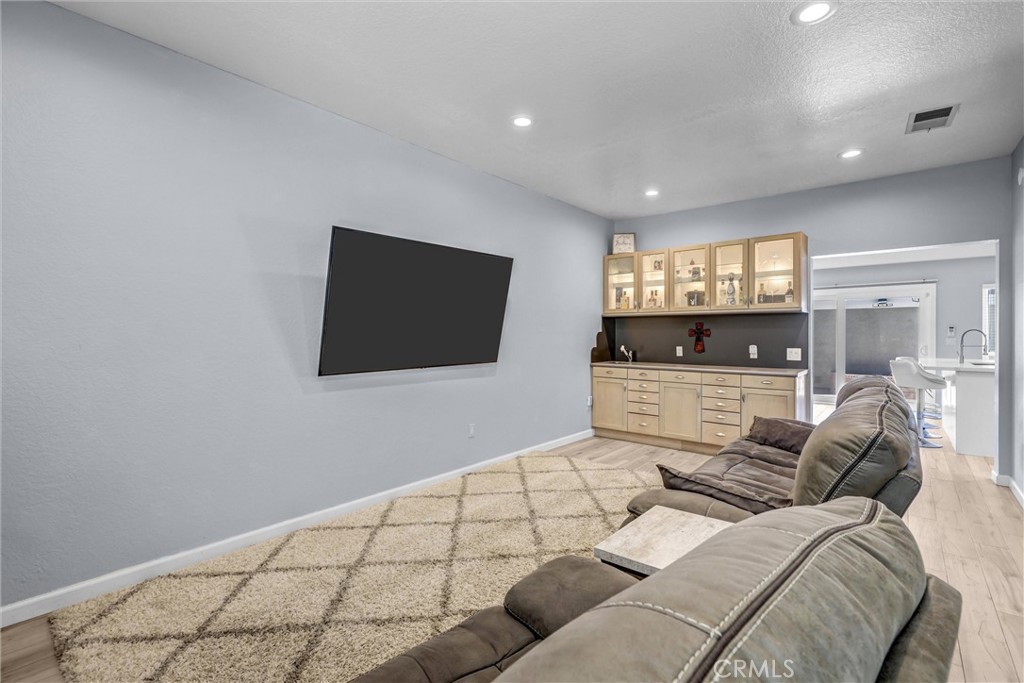 88 Greenmoor Property Photo 8