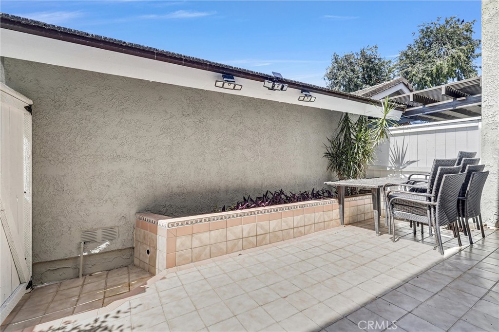 88 Greenmoor Property Photo 30