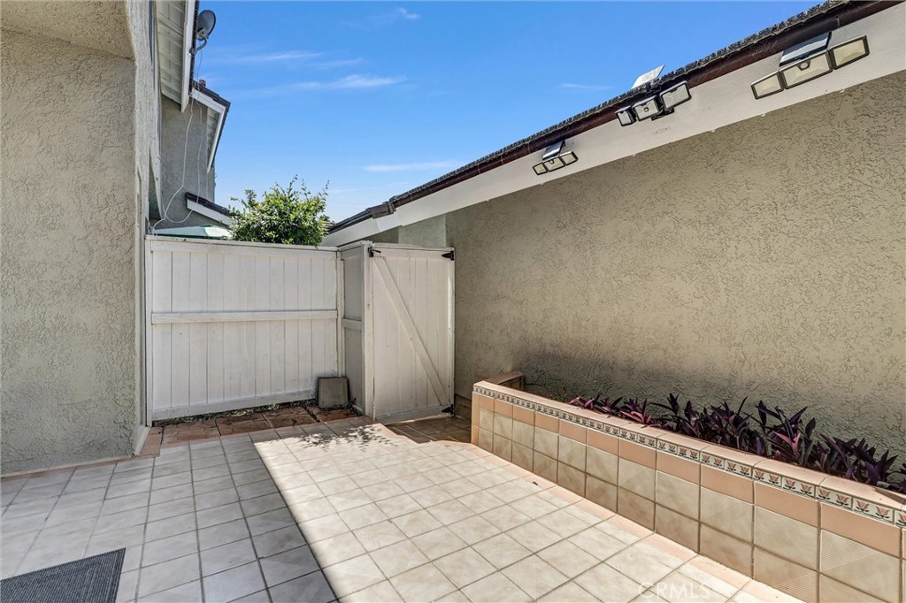 88 Greenmoor Property Photo 32
