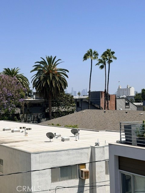 1400 N Fuller 8 Property Photo 36