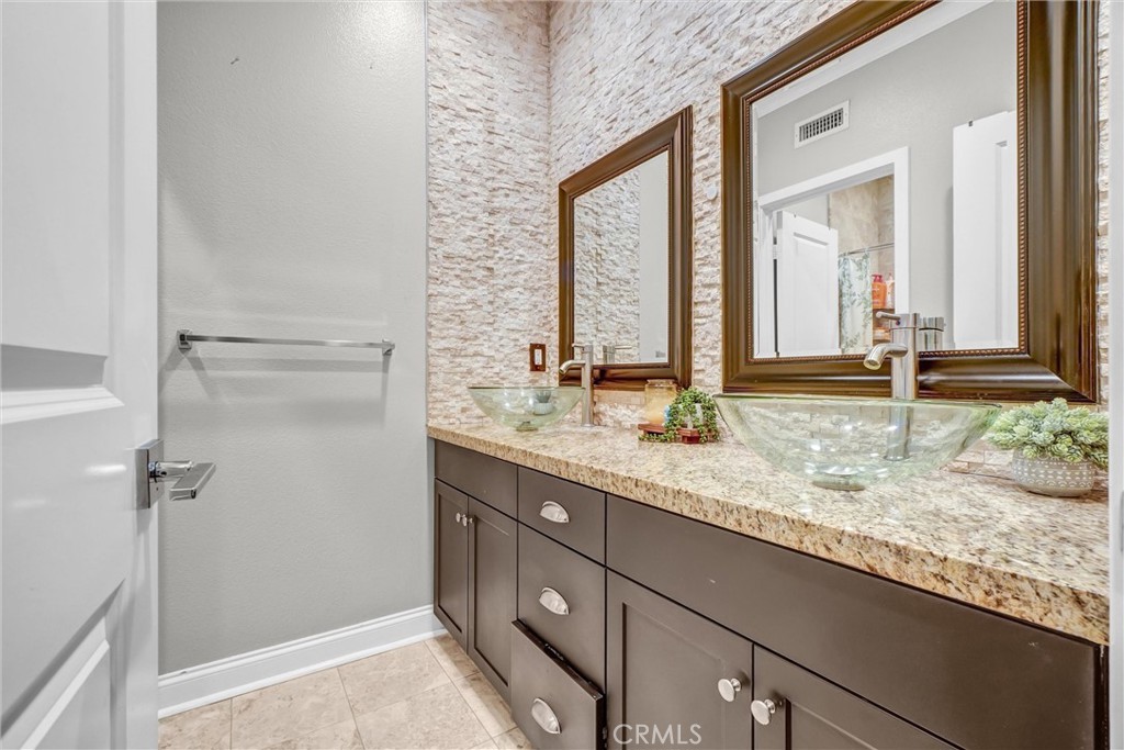 1009 El Paseo Property Photo 14