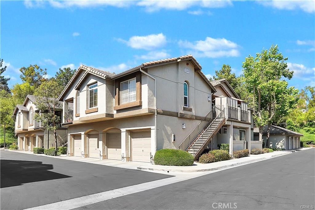 27 Chaumont Circle Property Photo 1