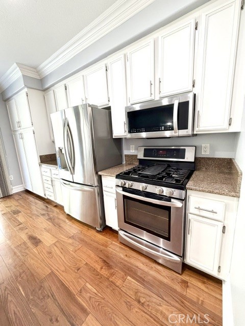 27 Chaumont Circle Property Photo 12