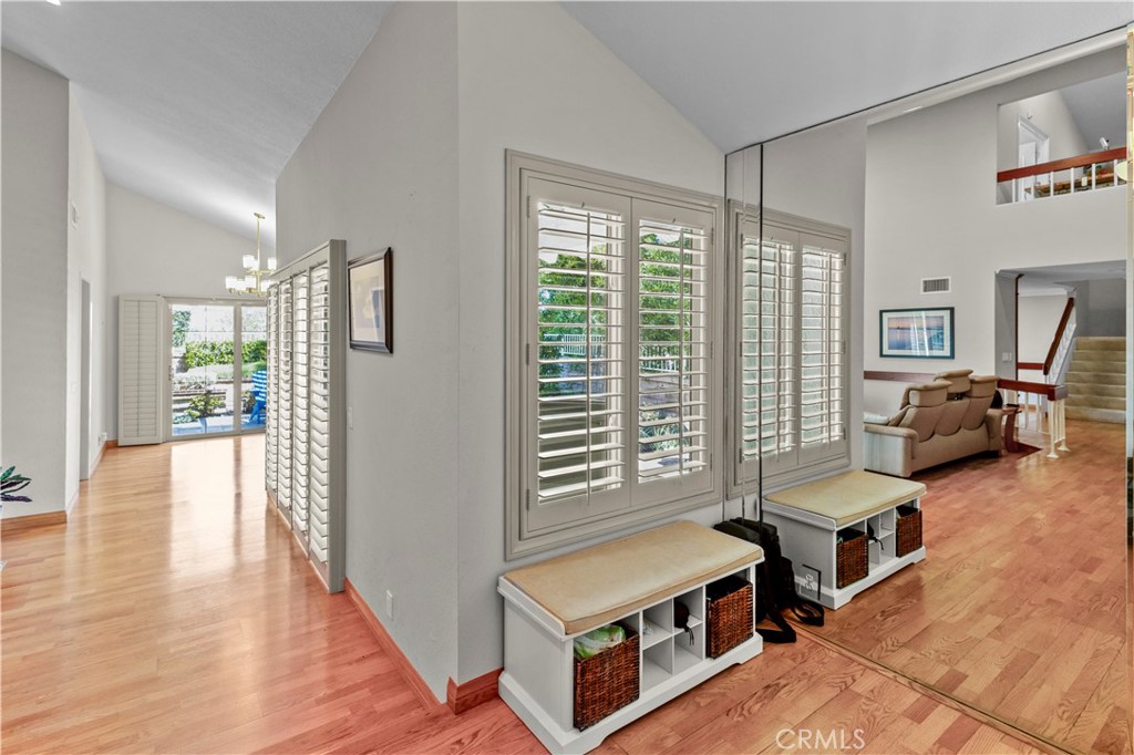 24511 Venus Property Photo 4