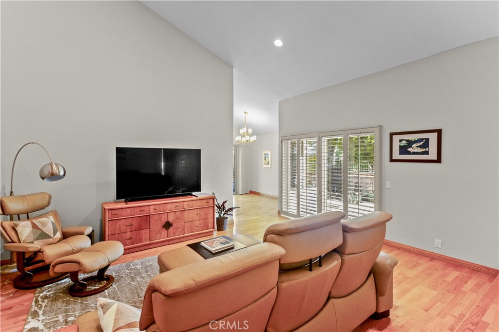 24511 Venus Property Photo 19