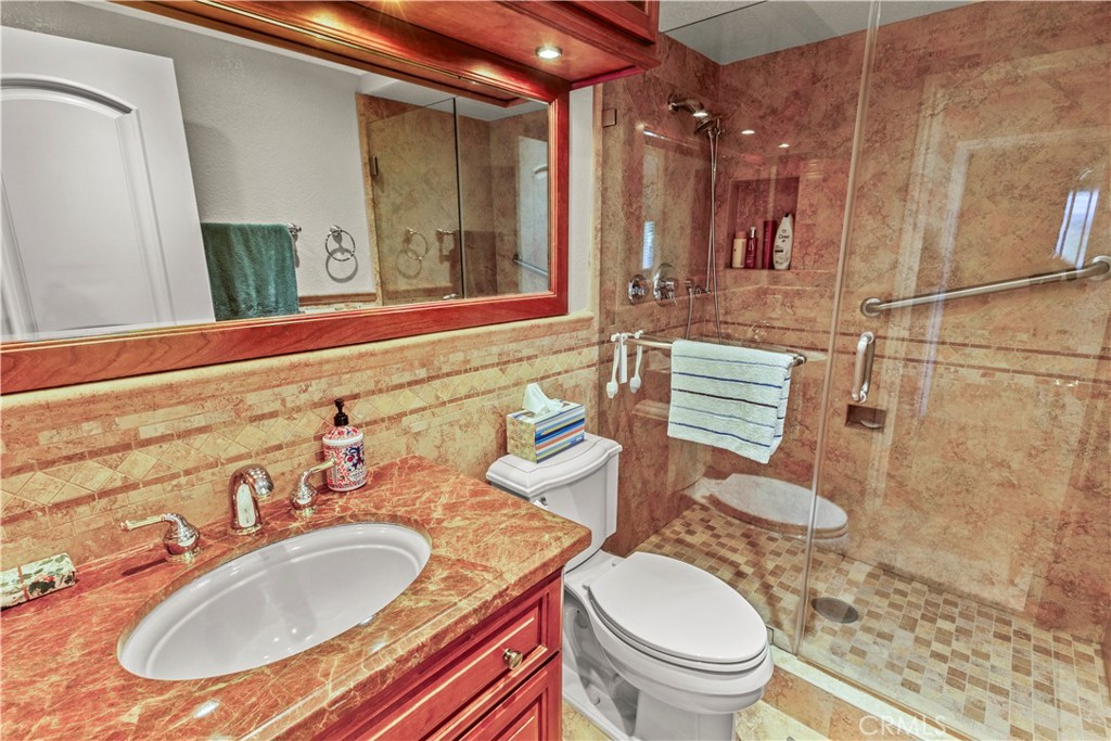 24511 Venus Property Photo 20
