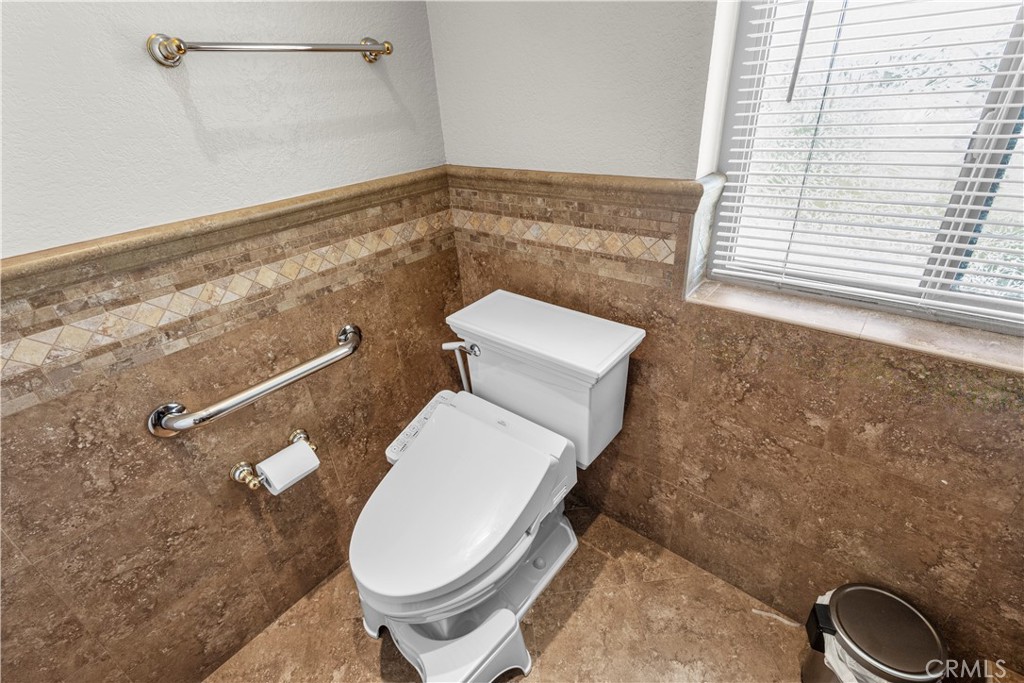 24511 Venus Property Photo 31