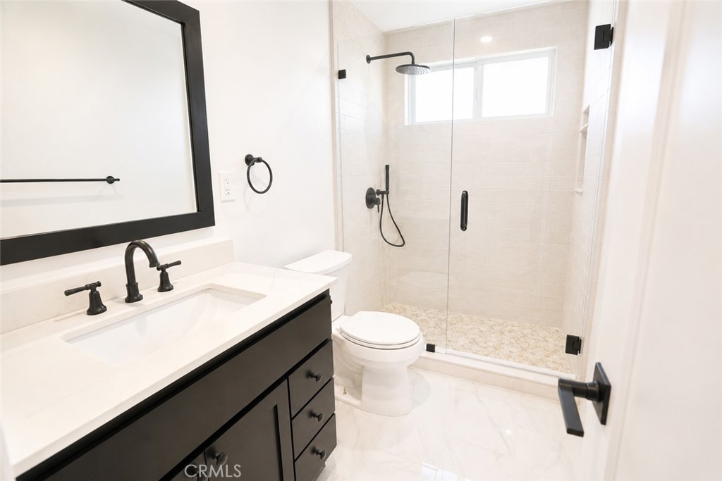 522 17th Street C Property Photo 10