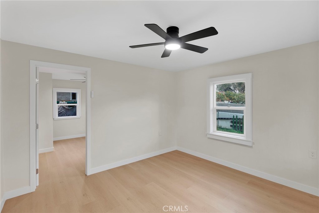 659 S 7th Street Property Photo 7
